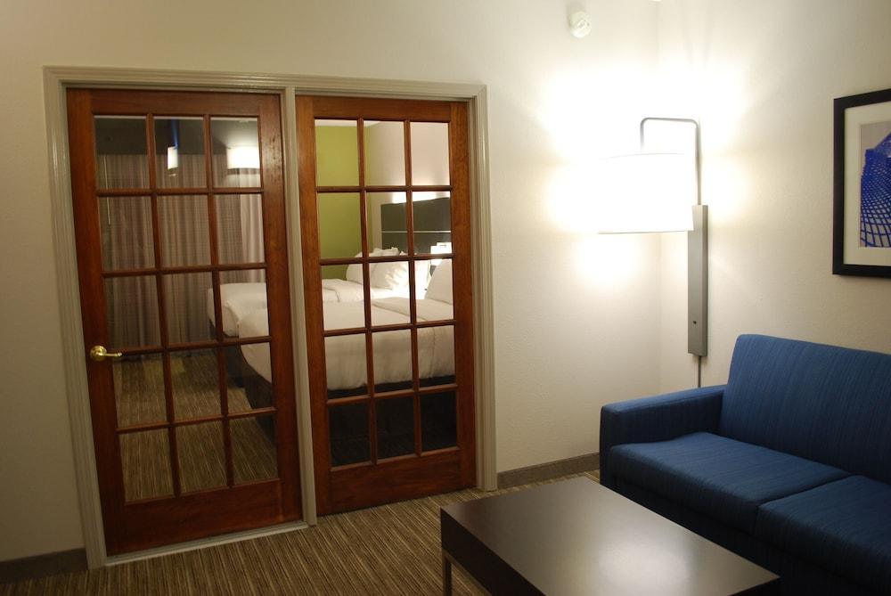 Holiday Inn Express Hotel & Suites Kingsport-Meadowview I-26 By Ihg Eksteriør billede