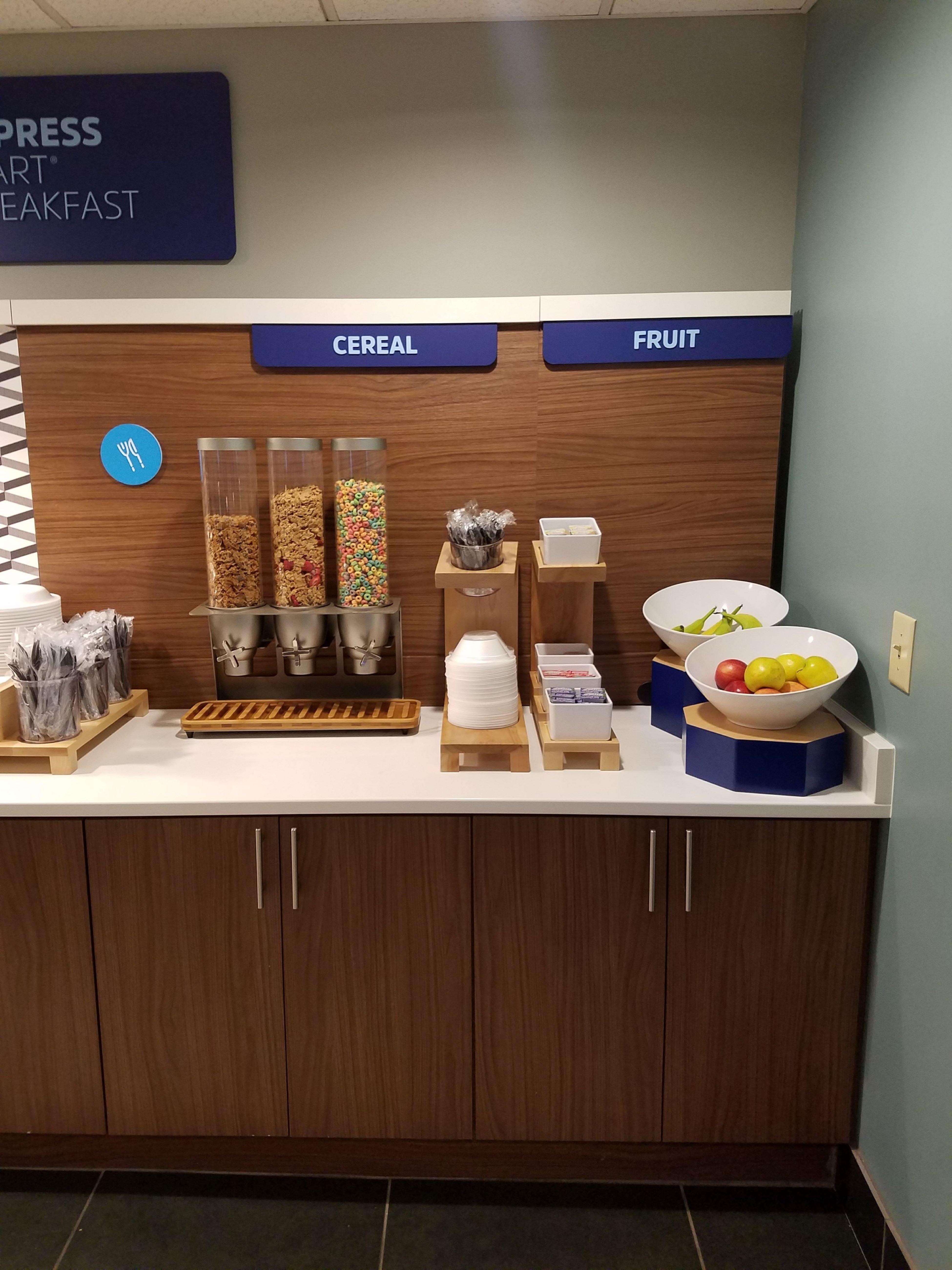 Holiday Inn Express Hotel & Suites Kingsport-Meadowview I-26 By Ihg Eksteriør billede