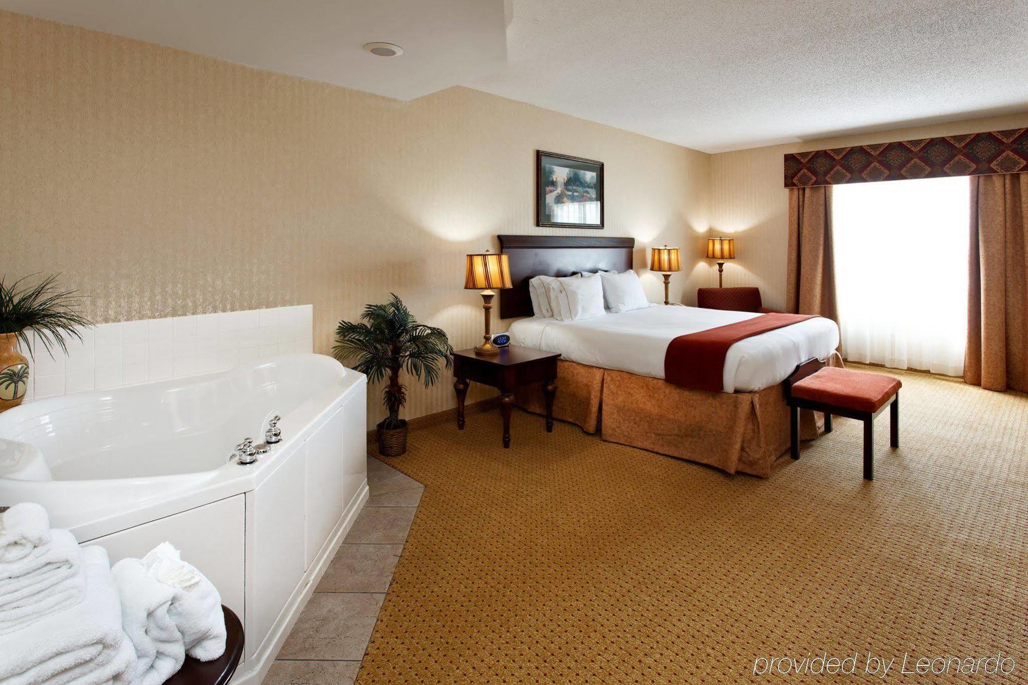 Holiday Inn Express Hotel & Suites Kingsport-Meadowview I-26 By Ihg Eksteriør billede